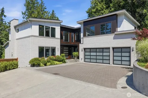 9909 111th Avenue NE Kirkland WA 98033
