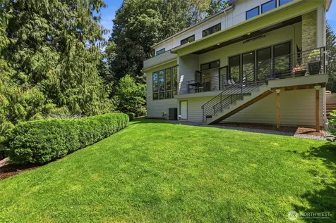 9909 111th Avenue NE Kirkland WA 98033