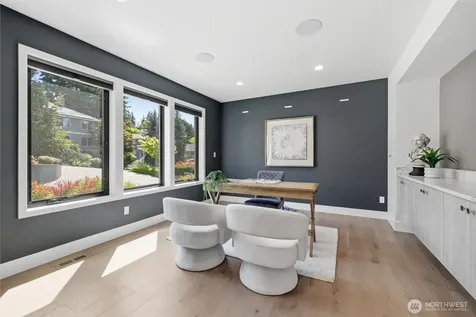 9909 111th Avenue NE Kirkland WA 98033