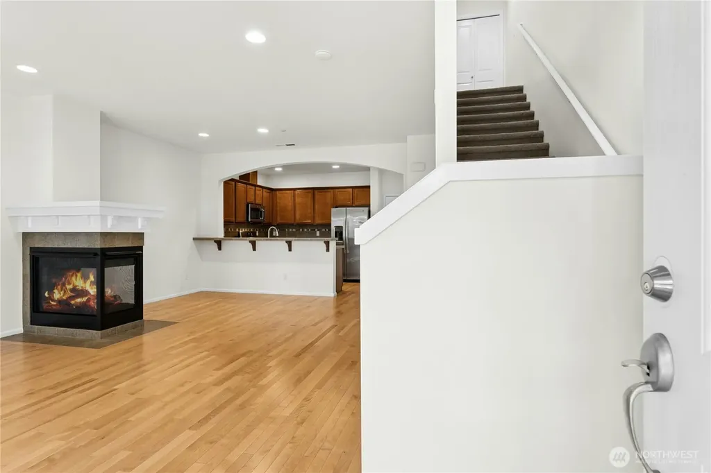 1885 11th Lane NE Issaquah WA 98029