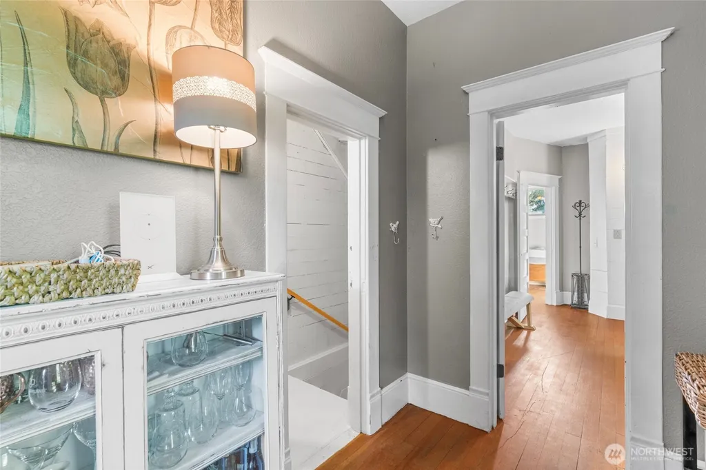 21895 Cedardale Road Mount Vernon WA 98274