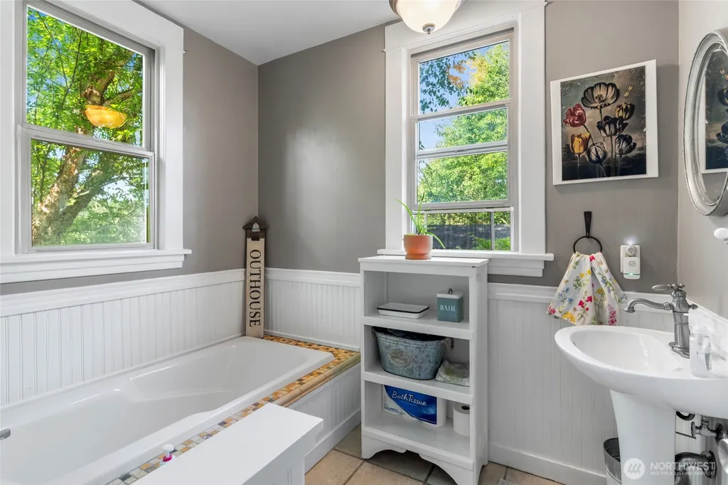 21895 Cedardale Road Mount Vernon WA 98274