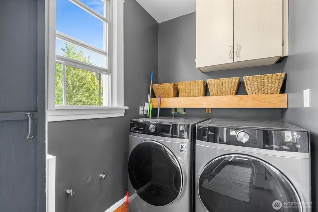 21895 Cedardale Road Mount Vernon WA 98274