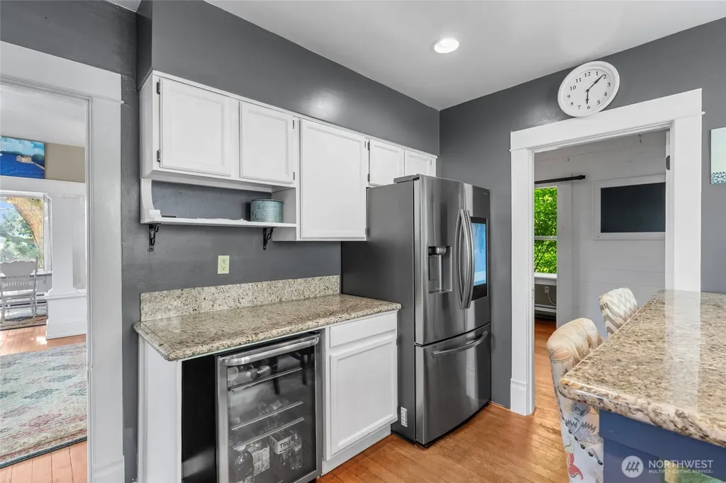 21895 Cedardale Road Mount Vernon WA 98274