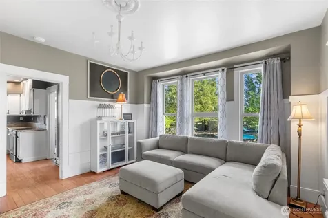 21895 Cedardale Road Mount Vernon WA 98274