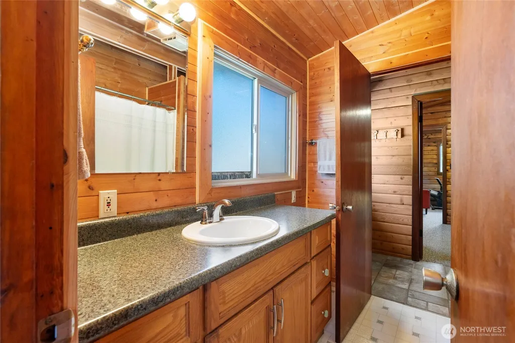 90 Margaret Street Port Ludlow WA 98365