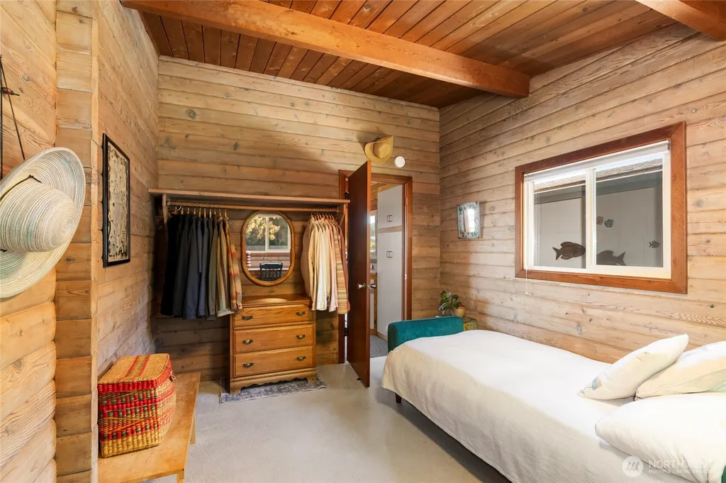 90 Margaret Street Port Ludlow WA 98365