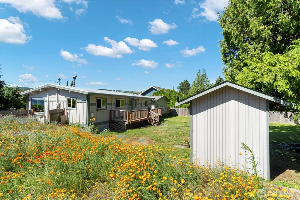 90 Margaret Street Port Ludlow WA 98365