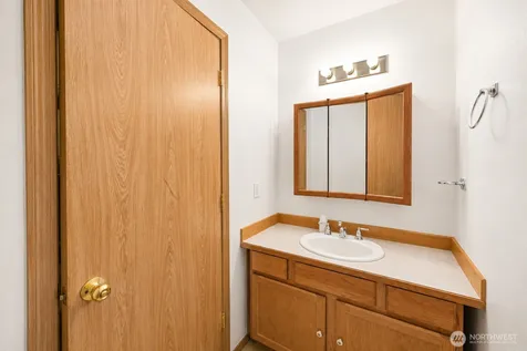 1615 112th Street SW Everett WA 98204