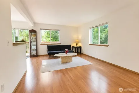 1615 112th Street SW Everett WA 98204