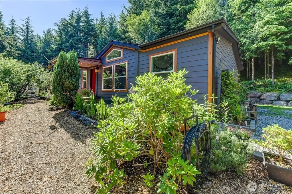 34175 SE 327th Place Ravensdale WA 98051