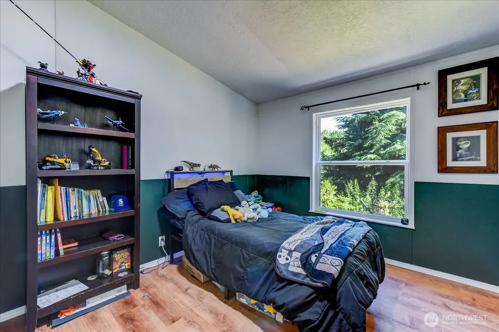 34175 SE 327th Place Ravensdale WA 98051