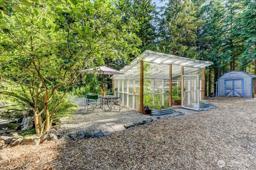34175 SE 327th Place Ravensdale WA 98051