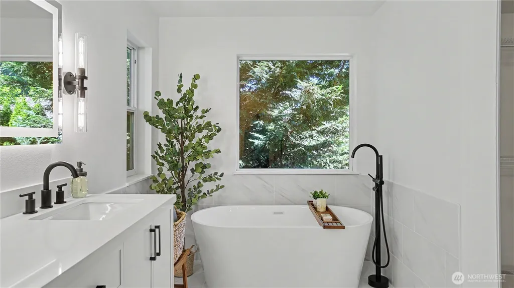 14719 102nd Avenue NE Bothell WA 98011