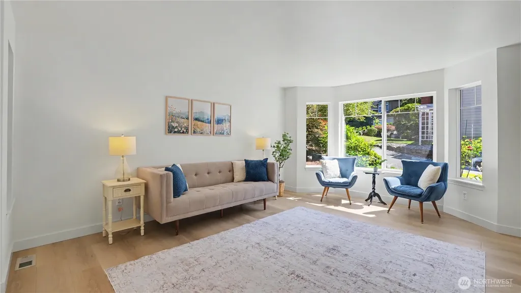 14719 102nd Avenue NE Bothell WA 98011