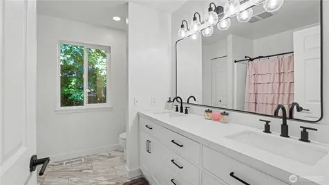 14719 102nd Avenue NE Bothell WA 98011
