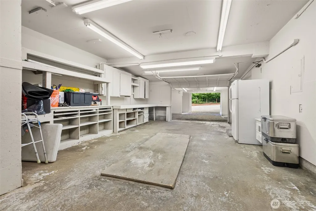 11833 SE 272nd Place Kent WA 98030
