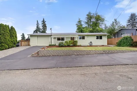11833 SE 272nd Place Kent WA 98030