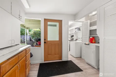 11833 SE 272nd Place Kent WA 98030
