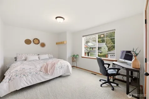 20101 11th Avenue W Lynnwood WA 98036