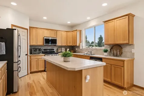 20101 11th Avenue W Lynnwood WA 98036