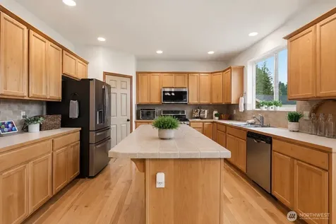20101 11th Avenue W Lynnwood WA 98036