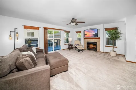 197 Goldmyer Drive Chehalis WA 98532