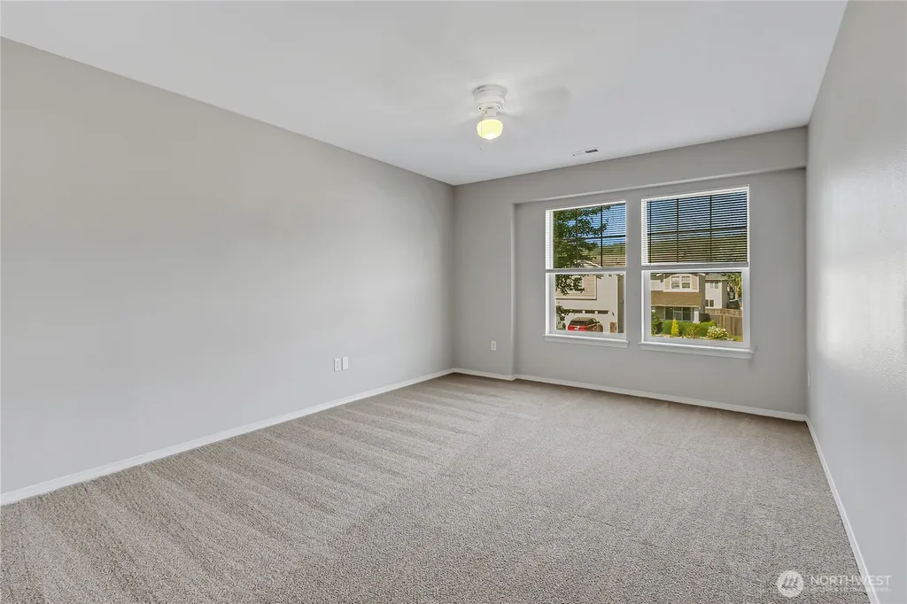 1401 Riddell Avenue NE Orting WA 98360