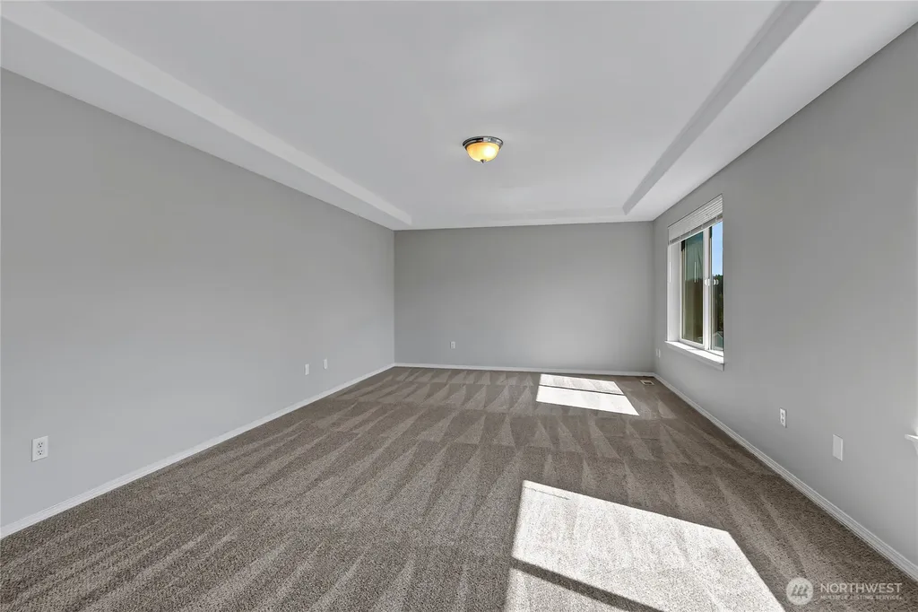 1401 Riddell Avenue NE Orting WA 98360