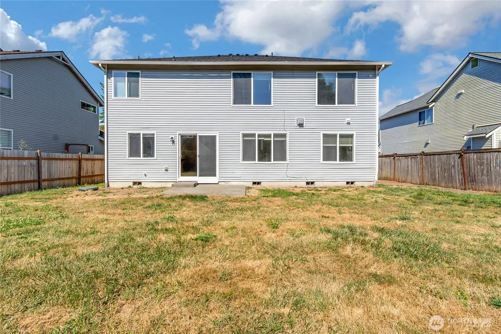 1401 Riddell Avenue NE Orting WA 98360
