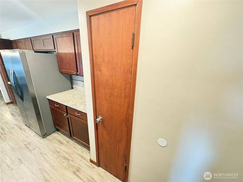 1828 Gossard Street Enumclaw WA 98022