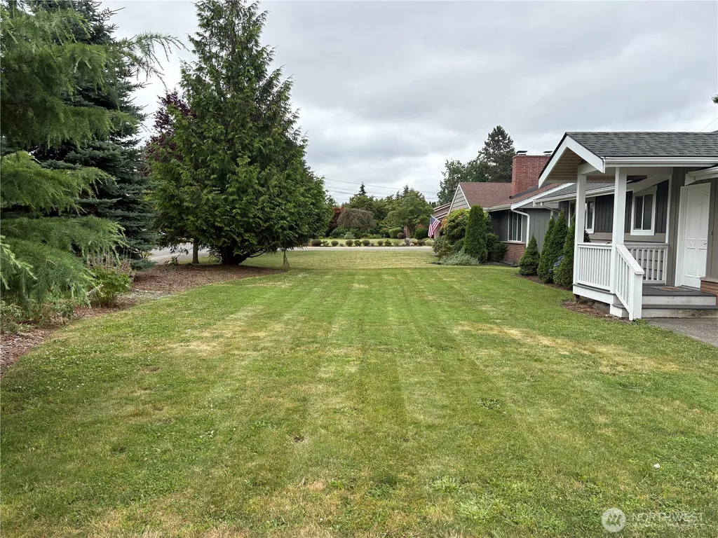 1828 Gossard Street Enumclaw WA 98022