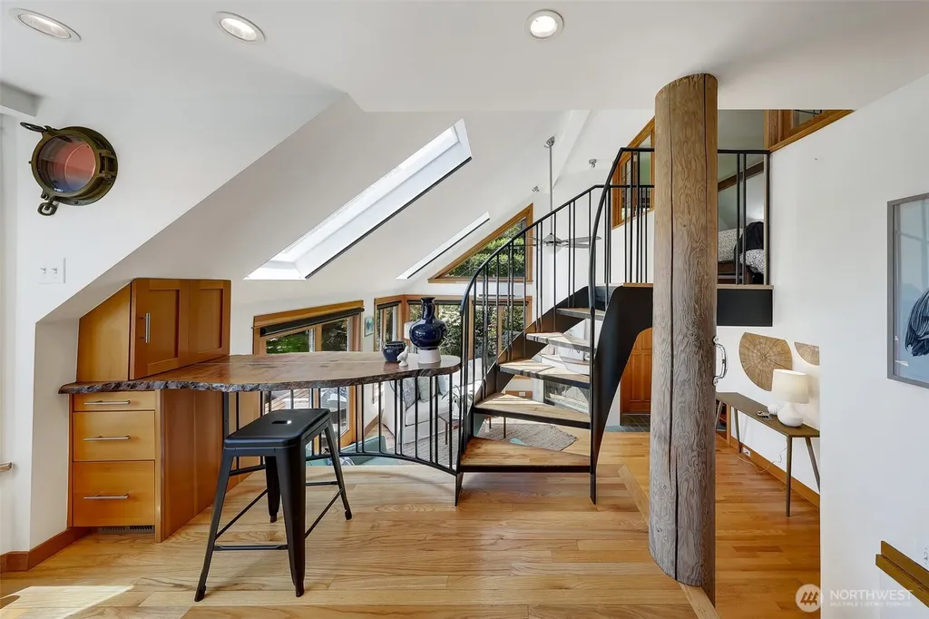 3110 Portage Bay Place E Seattle WA 98102