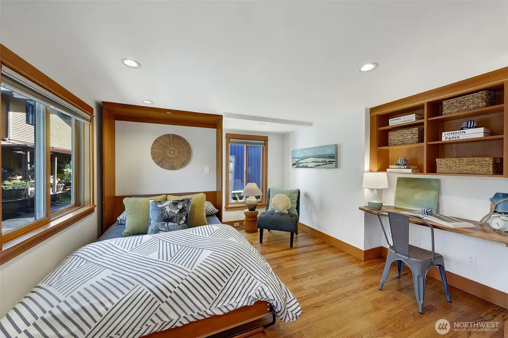 3110 Portage Bay Place E Seattle WA 98102