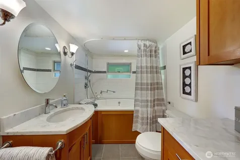 3110 Portage Bay Place E Seattle WA 98102