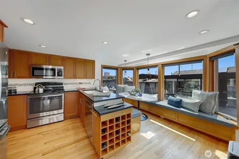 3110 Portage Bay Place E Seattle WA 98102