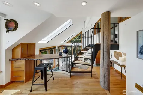 3110 Portage Bay Place E Seattle WA 98102
