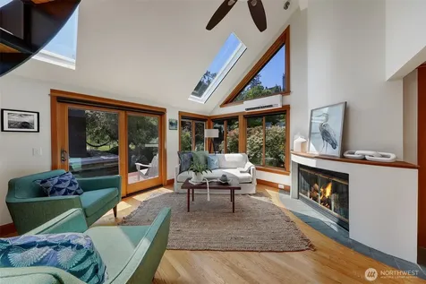 3110 Portage Bay Place E Seattle WA 98102