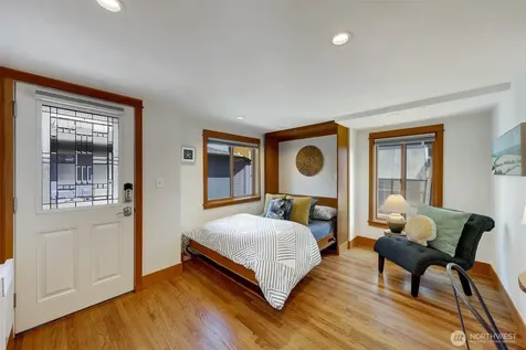 3110 Portage Bay Place E Seattle WA 98102