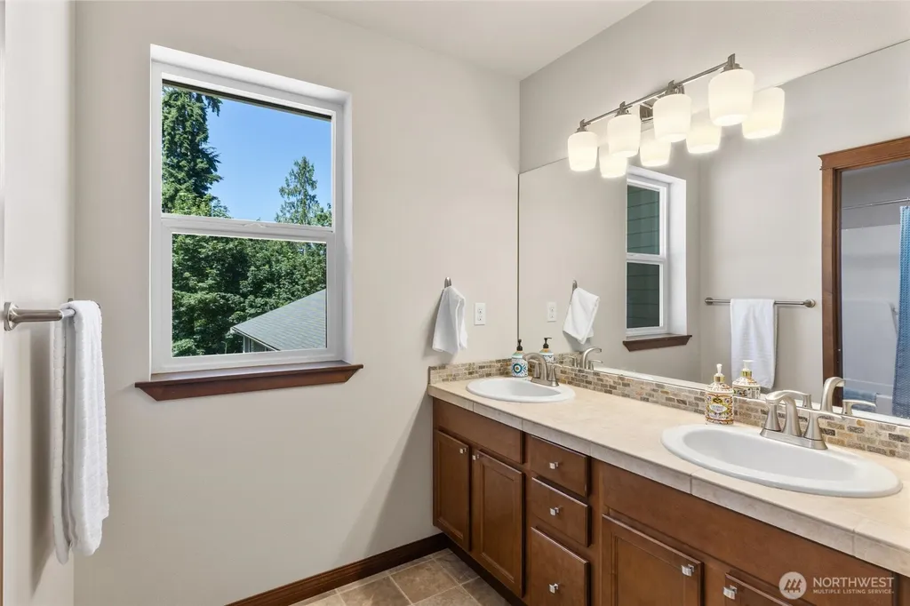 18018 James Street Snohomish WA 98296