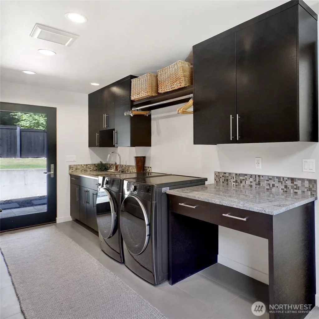 13781 Gibralter Road Anacortes WA 98221