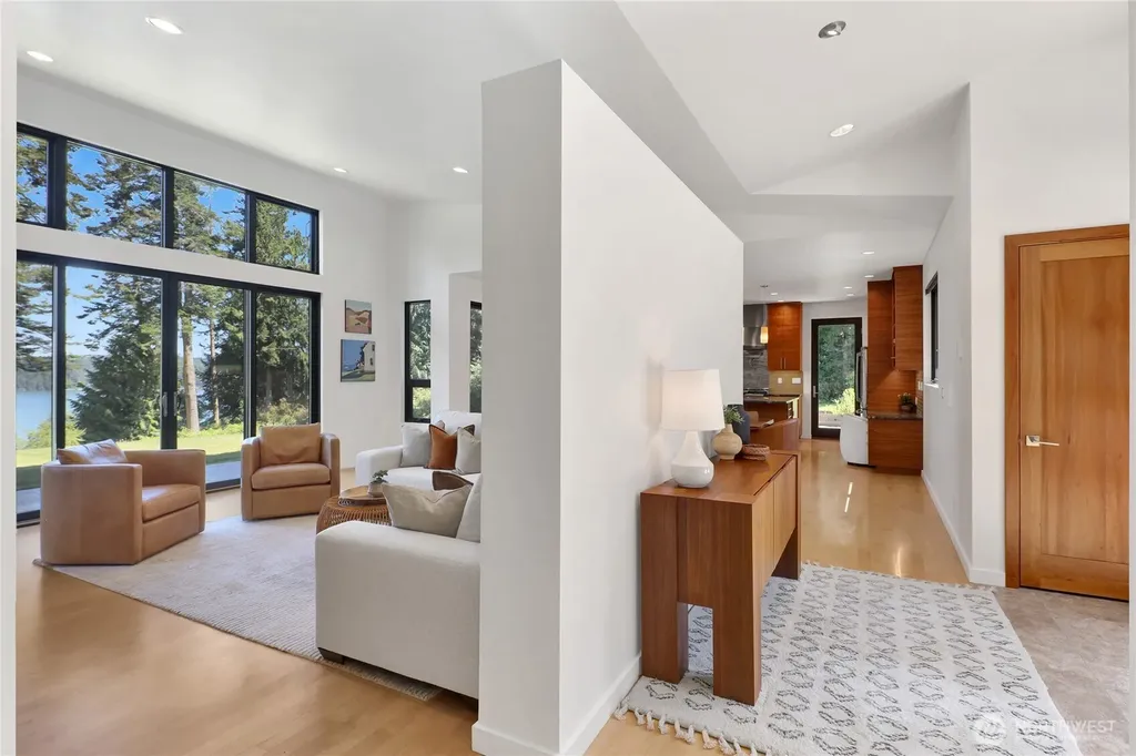 13781 Gibralter Road Anacortes WA 98221