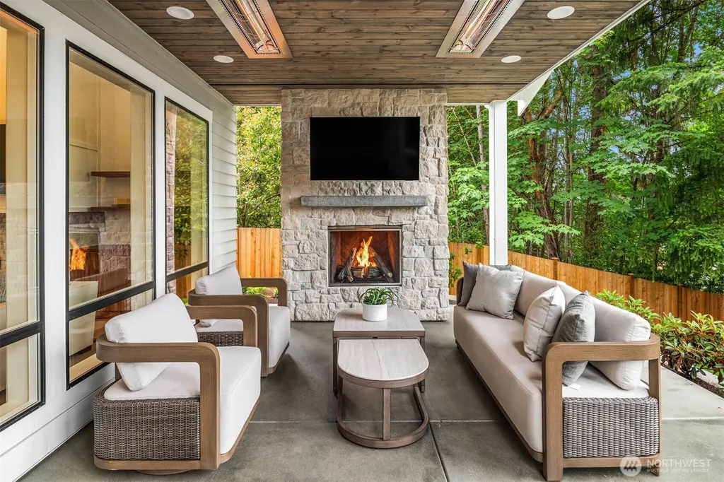 15030 SE 44th Place Bellevue WA 98006