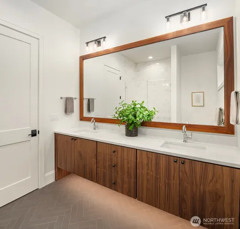 15030 SE 44th Place Bellevue WA 98006
