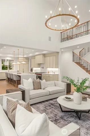 15030 SE 44th Place Bellevue WA 98006