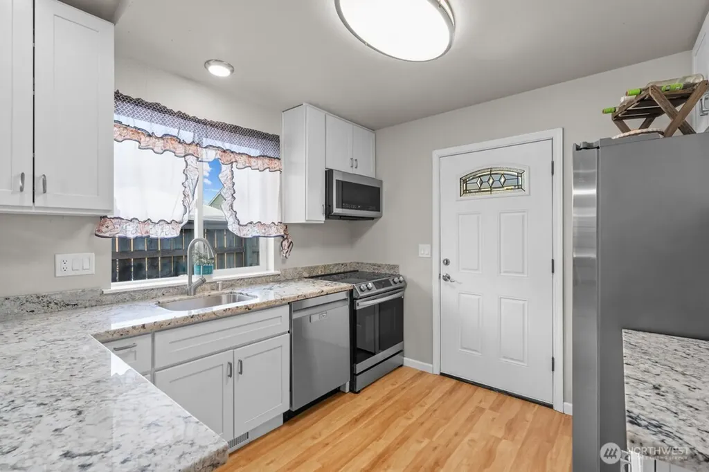1104 200th St Court E Spanaway WA 98387