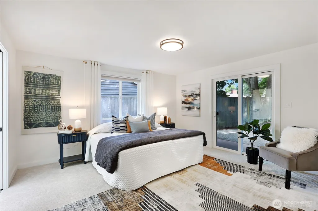 1527 NE 123rd Street Seattle WA 98125