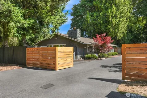 1527 NE 123rd Street Seattle WA 98125