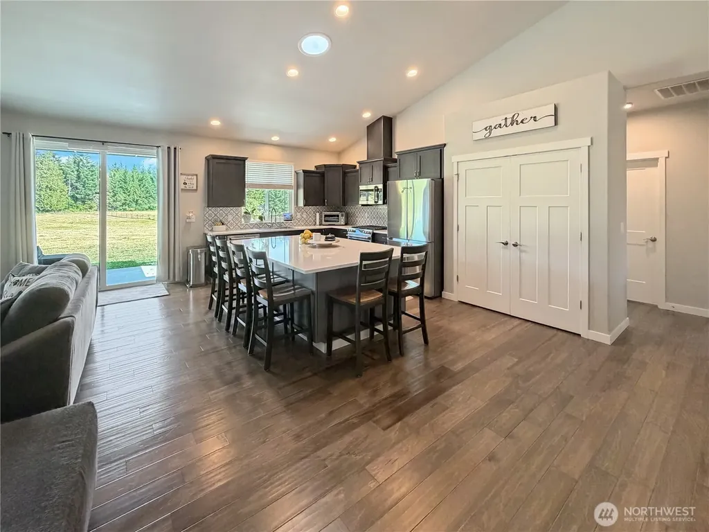 230 156th Lane SE Tenino WA 98589