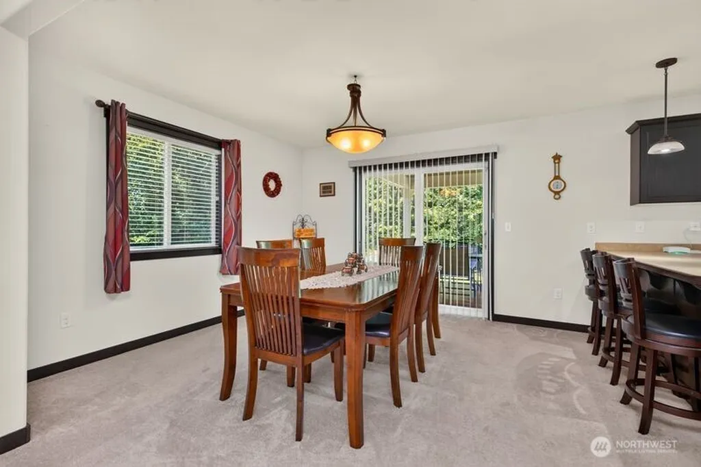 6608 184th Drive SE Snohomish WA 98290